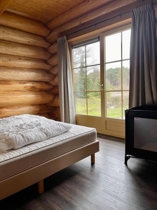 Unieke Houten Villa Met Sauna In Twente - 6P Den Ham Eksteriør billede